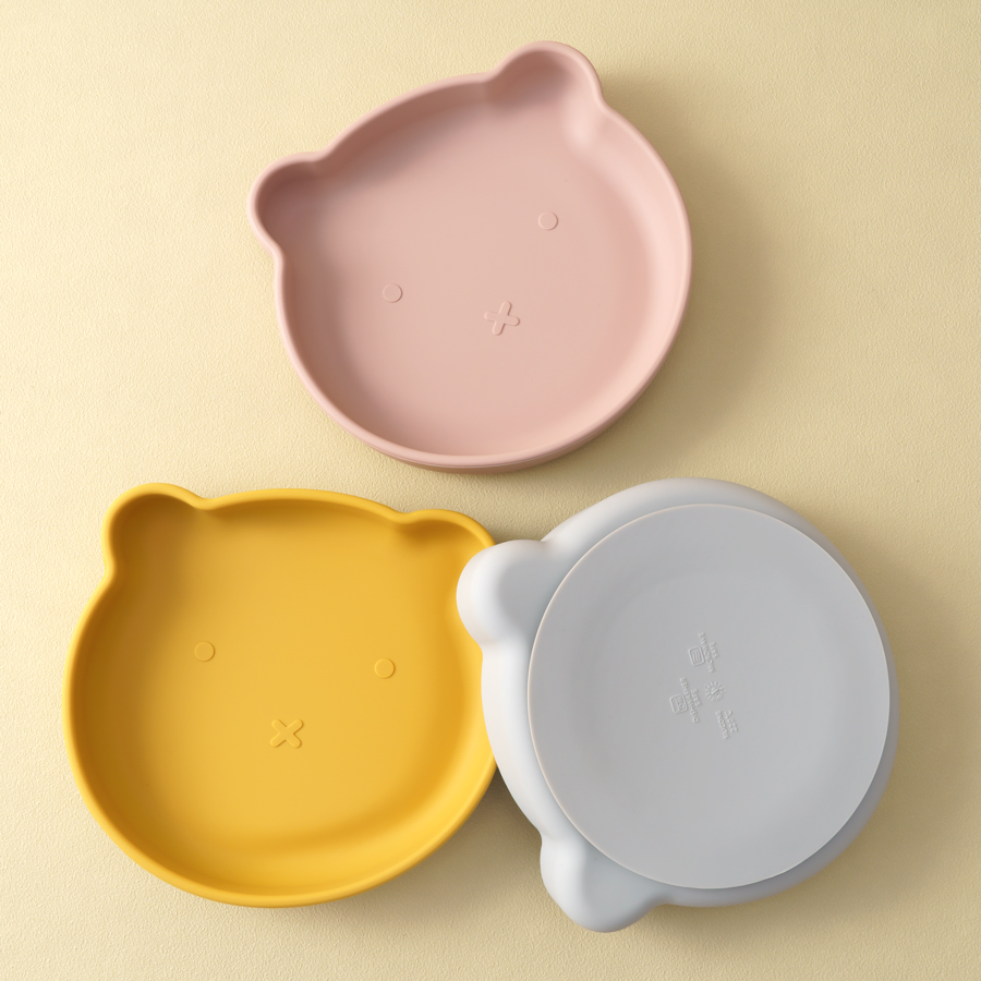 Baby Food Eating - 1PC シリコーンベビー食器吸引ダイニングプレート漫画クマの形のベビープレート食べるトレーニング離乳食収納子供食器